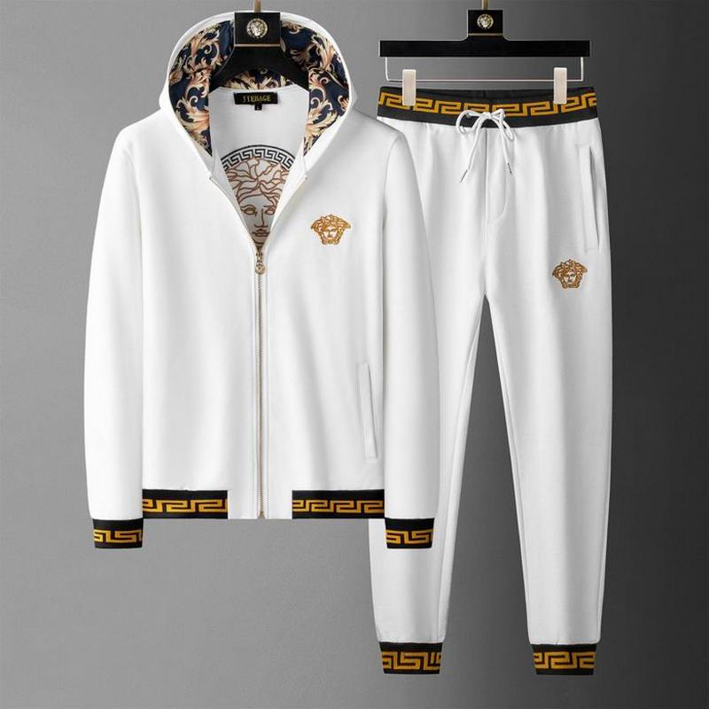 Versace Men's Suits 131